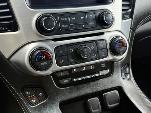 Used 2018 GMC Yukon SLT AWD/4WD image 39