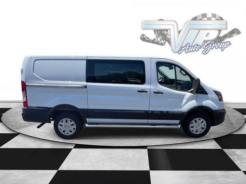 Used 2025 Ford Transit 250 Low Roof w/ Exterior Upgrade Package RWD image 5