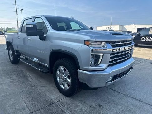 Used 2022 Chevrolet Silverado 2500 LTZ w/ LTZ Convenience Package AWD/4WD image 7