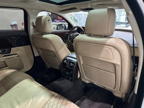 Used 2017 Jaguar XJ L Portfolio RWD image 48