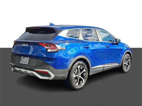 Used 2023 Kia Sportage EX image 7