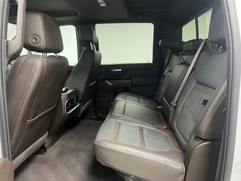 Used 2022 GMC Sierra 3500 Denali w/ Denali Ultimate Package AWD/4WD image 46
