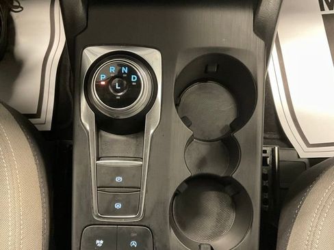 Used 2020 Ford Escape SE image 28