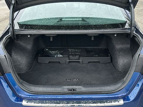 Certified 2023 Nissan Altima 2.5 SR w/ SR Premium Package image 6