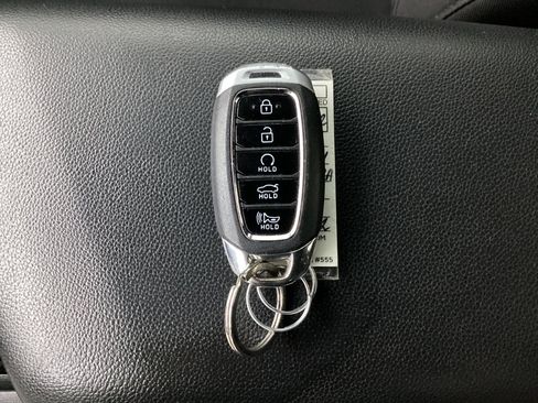 Used 2022 Hyundai Elantra SEL FWD image 40