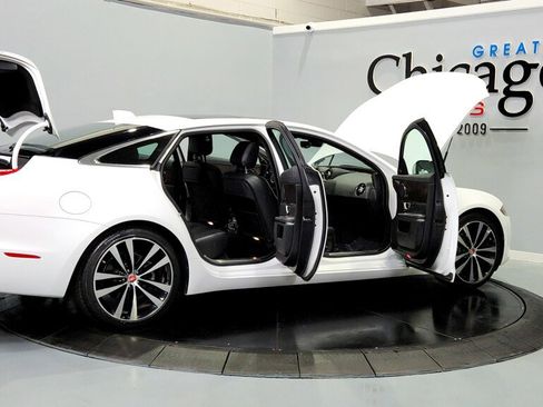 Used 2019 Jaguar XJ AWD image 13