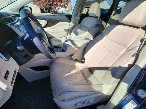 Used 2019 Nissan Murano Platinum w/ Cargo Package image 11