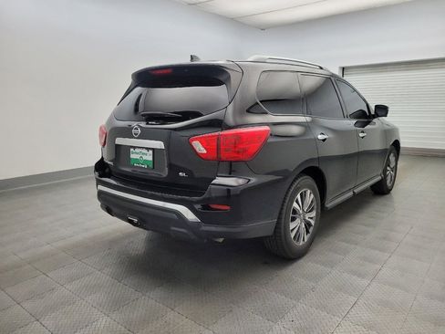 Used 2020 Nissan Pathfinder SL image 9