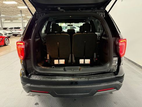 Used 2019 Ford Explorer XLT AWD/4WD image 20