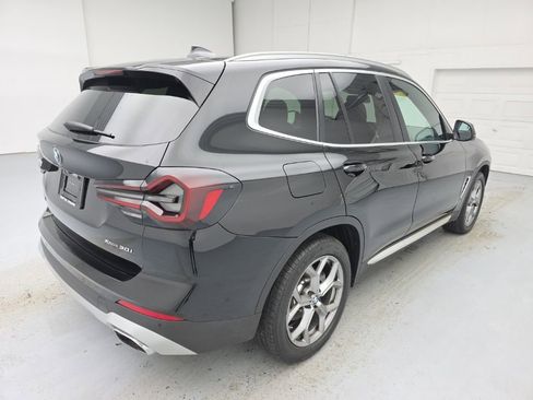 Used 2024 BMW X3 xDrive30i w/ Premium Package image 11