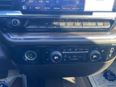 Used 2024 Chevrolet Silverado 1500 RST image 23