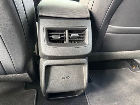Used 2025 Chevrolet Equinox EV LT w/ Convenience Package FWD image 51