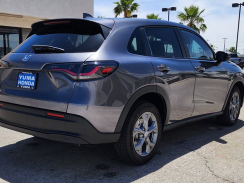 Used 2026 Honda HR-V LX image 5