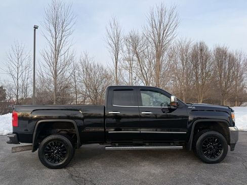Used 2016 GMC Sierra 2500 SLT image 2