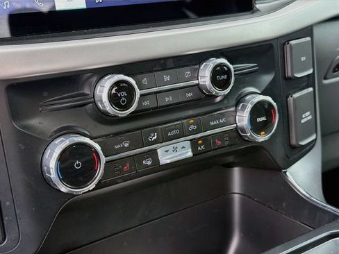 Used 2023 Ford F150 XLT w/ Equipment Group 302A High RWD image 16