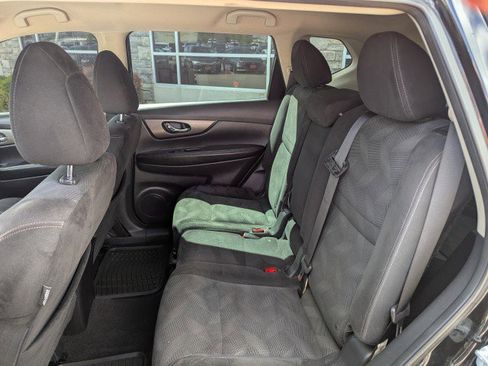 Used 2014 Nissan Rogue S image 21