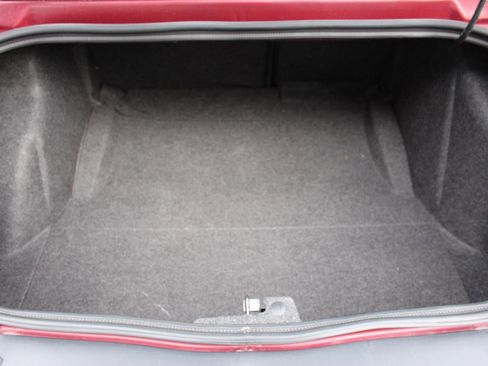 Used 2020 Dodge Challenger SXT image 29