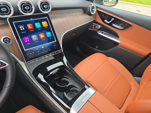 Certified 2026 Mercedes-Benz GLC 300 4MATIC image 33
