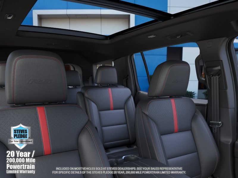 New 2026 Chevrolet Traverse RS w/ LPO, Floor Liner Package AWD/4WD image 24