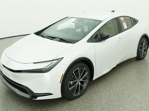 New 2026 Toyota Prius XLE FWD image 1