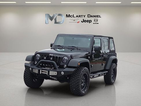 Used 2016 Jeep Wrangler Unlimited Sport w/ Quick Order Package 24S AWD/4WD image 2