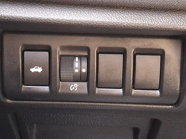 Used 2025 Subaru Legacy AWD/4WD image 22