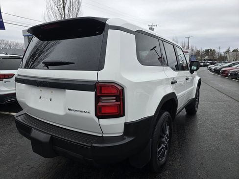 Used 2025 Toyota Land Cruiser 1958 image 7