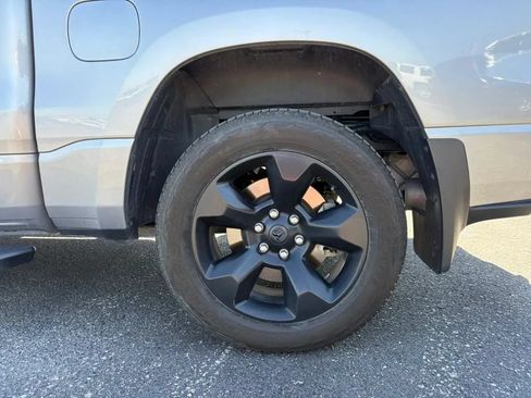 Used 2019 RAM 1500 Big Horn AWD/4WD image 26