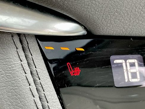 Certified 2023 Cadillac XT5 Premium Luxury w/ LPO, Floor Liner Package image 23