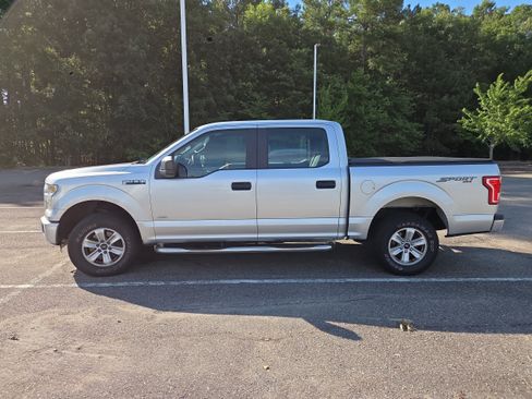 Used 2016 Ford F150 XL w/ Equipment Group 101A Mid AWD/4WD image 6