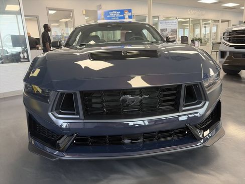 Used 2026 Ford Mustang Dark Horse RWD image 8