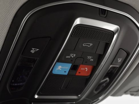 Certified 2022 Jeep Grand Cherokee Limited image 31