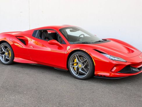 Certified 2022 Ferrari F8 Tributo RWD image 47