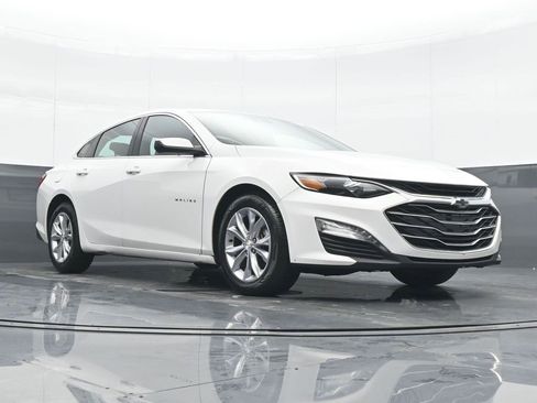 Used 2023 Chevrolet Malibu LT image 24