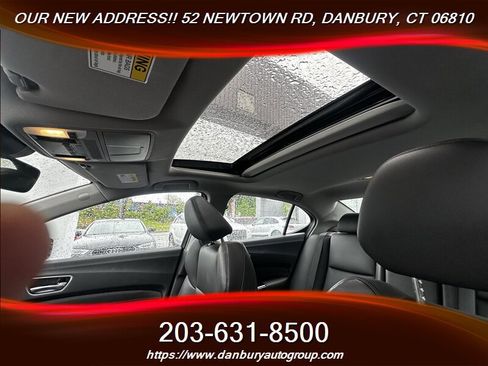 Used 2018 Acura TLX V6 FWD image 12