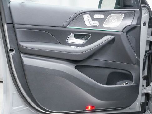 New 2025 Mercedes-Benz GLE 580 4MATIC image 21
