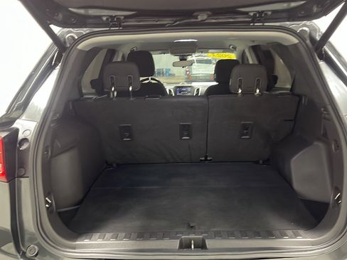 Used 2020 Chevrolet Equinox LT FWD image 17