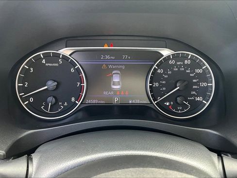 Used 2025 Nissan Altima 2.5 SV FWD image 13