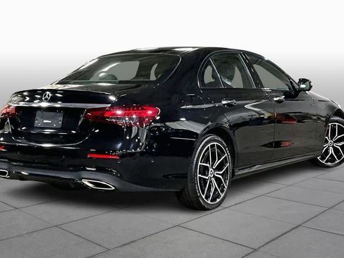 Used 2022 Mercedes-Benz E 350 Sedan image 13