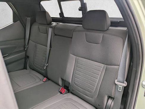 Certified 2023 Hyundai Santa Cruz SEL w/ Activity Package image 18