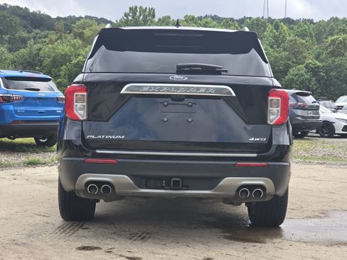 Used 2021 Ford Explorer Platinum w/ Equipment Group 601A image 14