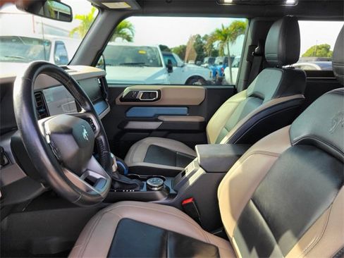 Certified 2023 Ford Bronco Wildtrak image 14