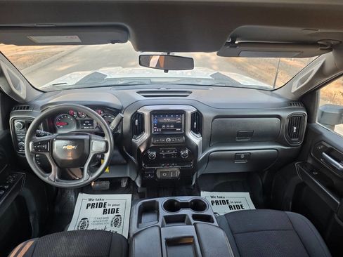 Used 2020 Chevrolet Silverado 2500 W/T w/ WT Convenience Package image 18