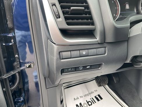 New 2026 Nissan Rogue SV AWD/4WD image 29