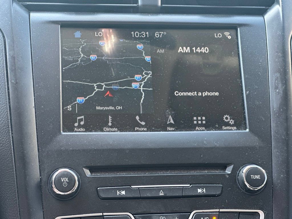 Used 2018 Ford Fusion SE w/ Equipment Group 601A FWD image 21