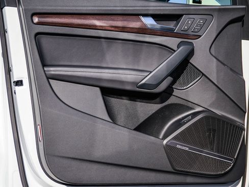 Certified 2023 Audi Q5 2.0T Premium Plus w/ Premium Plus Package image 23