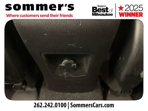 Used 2017 Toyota RAV4 XLE AWD/4WD image 24