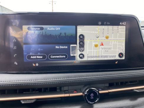 Used 2023 Nissan Ariya FWD image 25