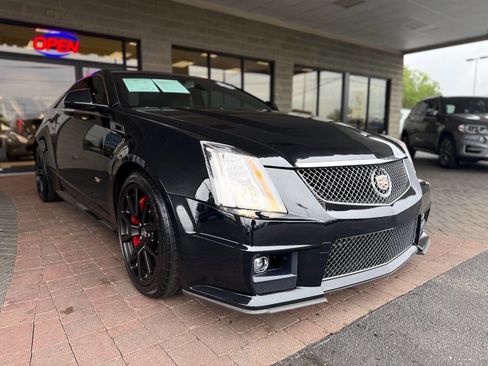 Used 2015 Cadillac CTS V image 17