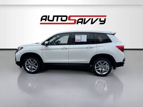 Used 2025 Honda Passport EX-L image 4